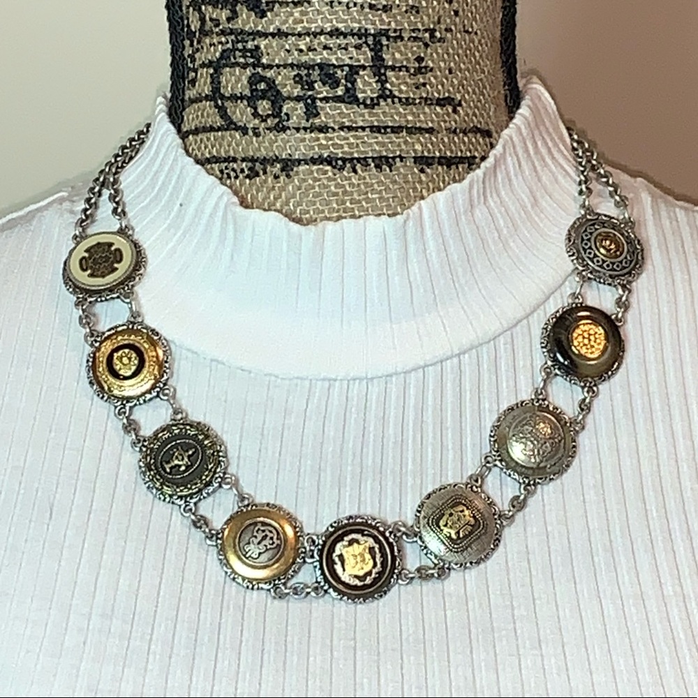 English Button Collar Necklace